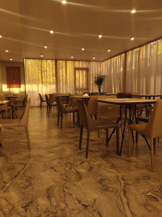 My Hotel Bishkek Luaran gambar